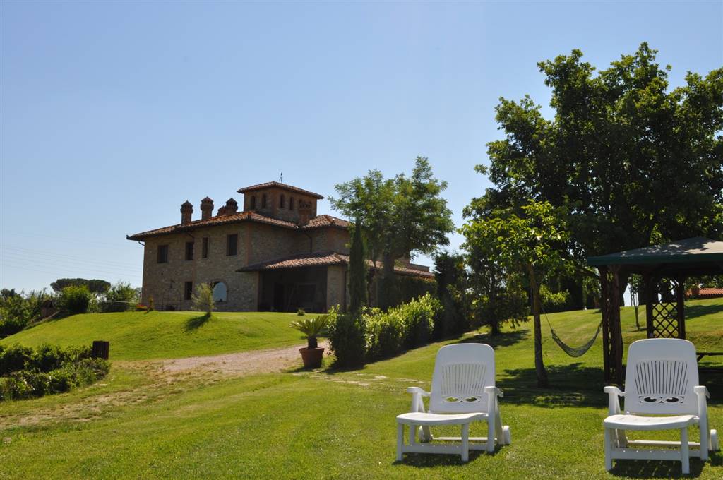 Boerderij / Rustico Rustico casale te koop in Castiglione Del Lago  in Castiglione Del Lago — foto 4