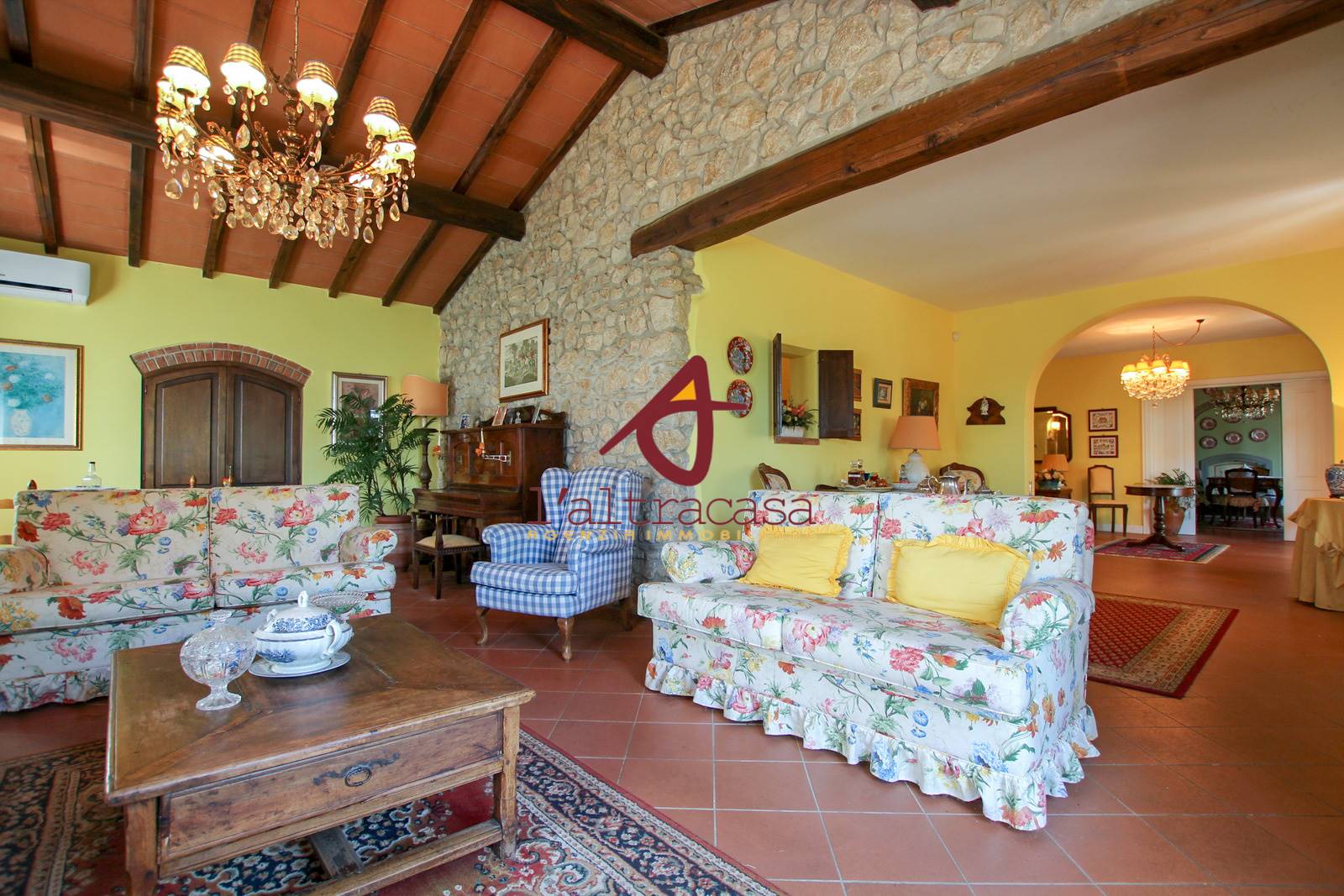 Villa in Massa e Cozzile met panoramisch uitzicht en olijfgaard - Foto 3