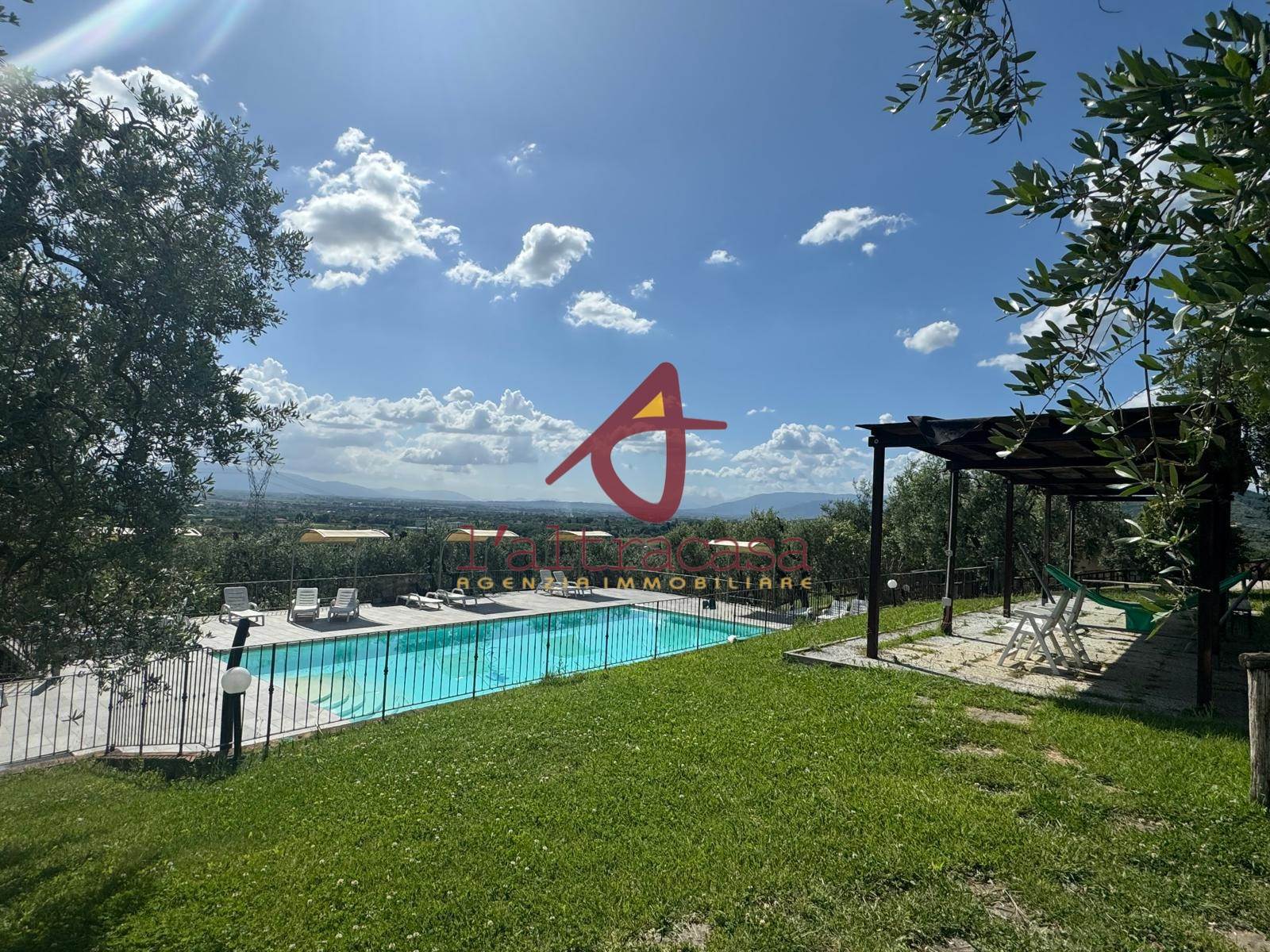 Boerderij / Rustico Agriturismo te koop in Larciano Pistoia in Larciano — foto 2