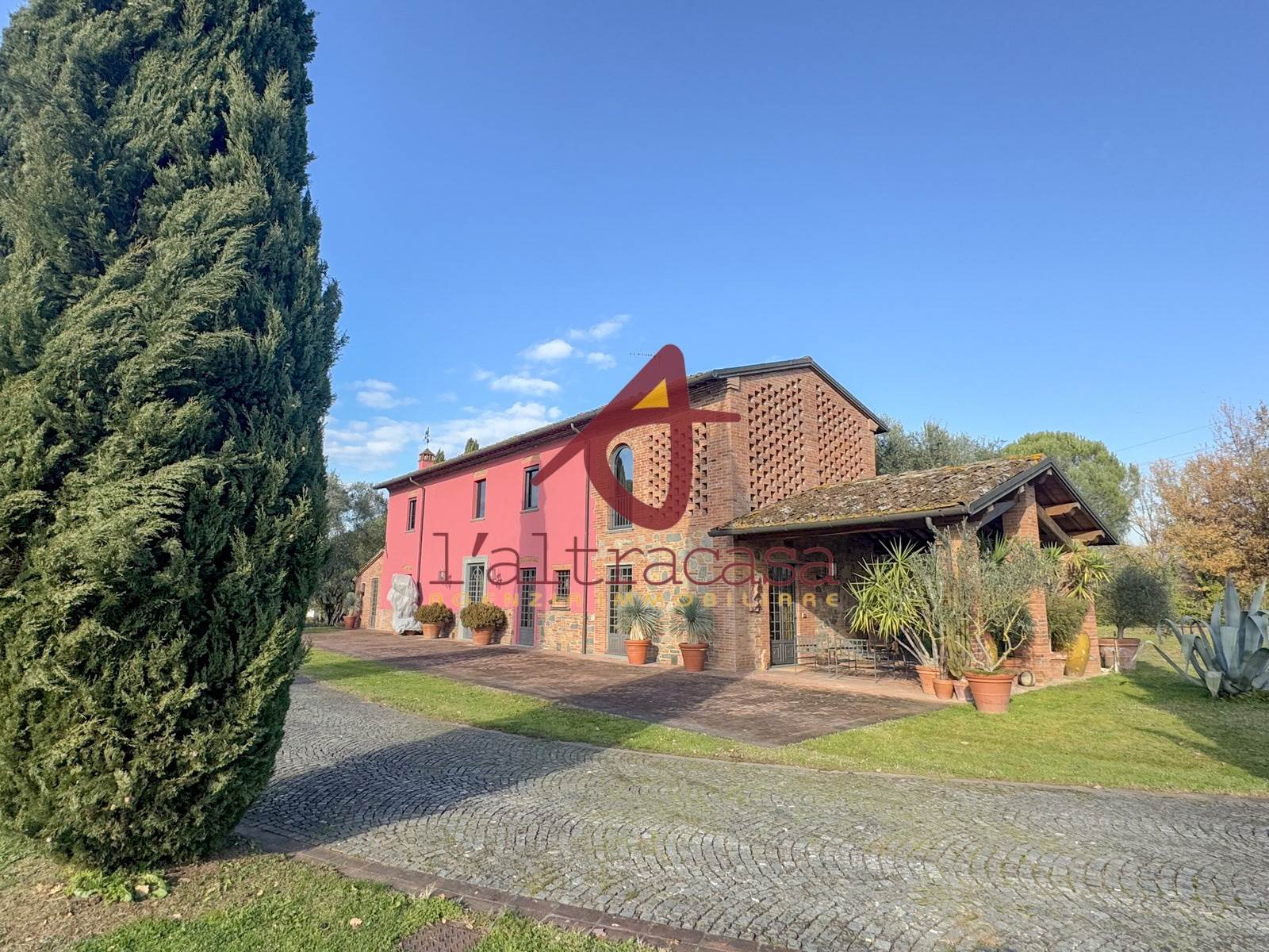 Elegant landhuis met park en potentieel voor zwembad in Altopascio - Foto 4