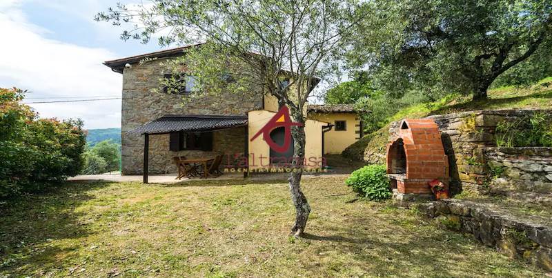 Rustico met zwembad en panoramisch uitzicht bij Pescia - Foto 4