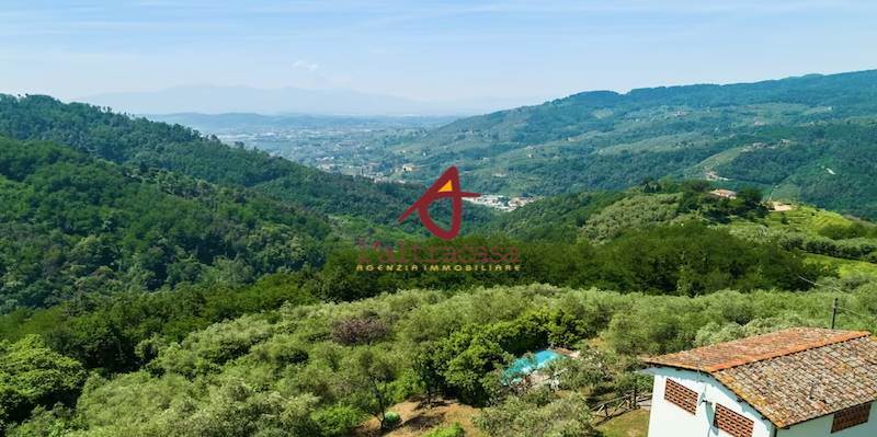 Rustico met zwembad en panoramisch uitzicht bij Pescia - Foto 3