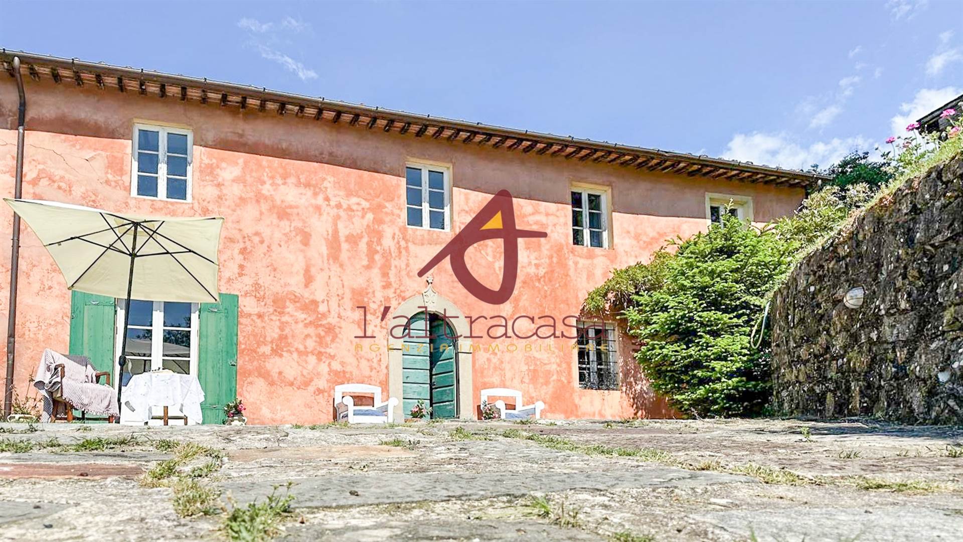 Boerderij / Rustico KARAKTERISTIEKE BOERDERIJ MET PANORAMA in Lucca — foto 3