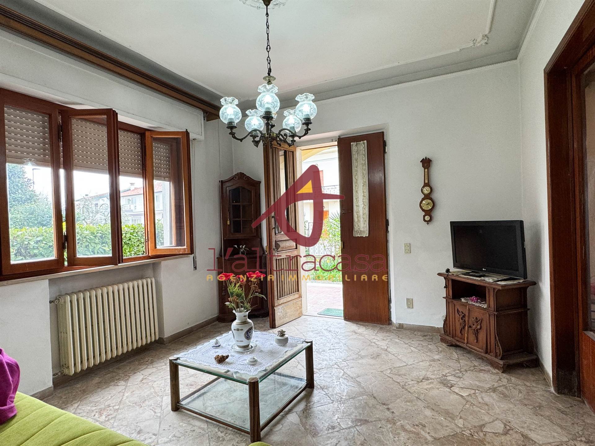Vrijstaande woning Vrijstaande woning met aan 4 zijden privetuin in Cerreto Guidi — foto 5