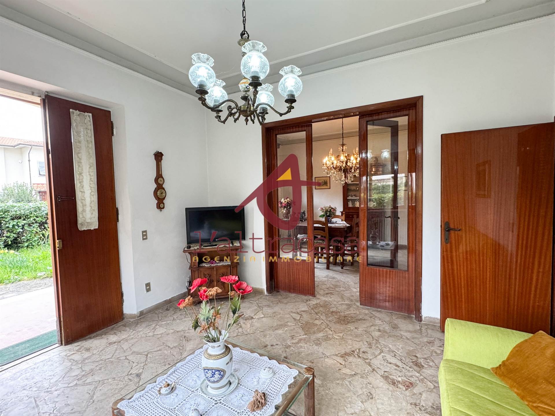 Vrijstaande woning Vrijstaande woning met aan 4 zijden privetuin in Cerreto Guidi — foto 4