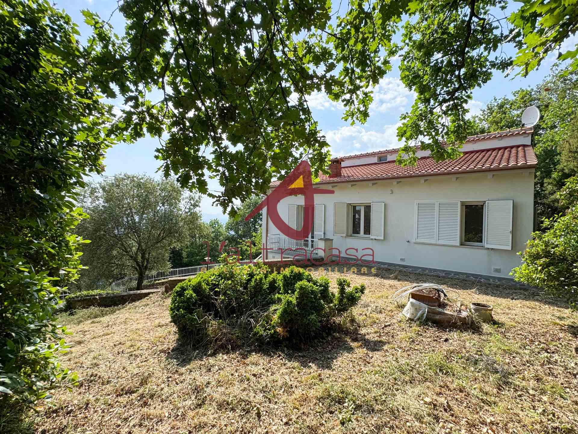 Vrijstaande woning met panoramisch uitzicht en grote tuin in Larciano - Foto 3