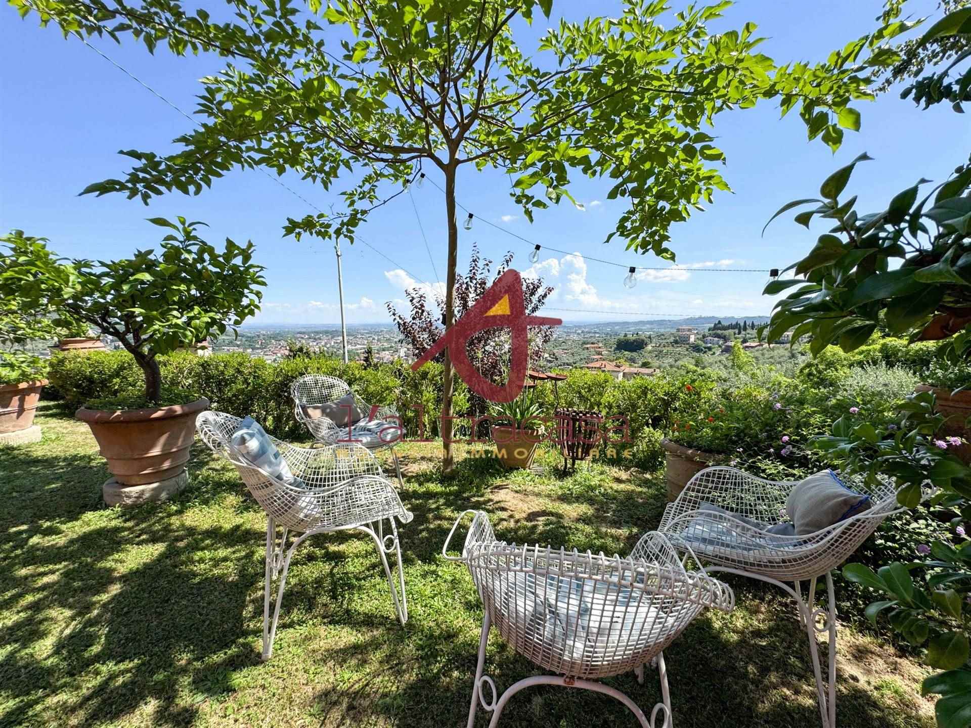 Boerderij / Rustico Karakteristieke Toscaanse boerderij met uitzicht bij Pescia in Pescia — foto 8