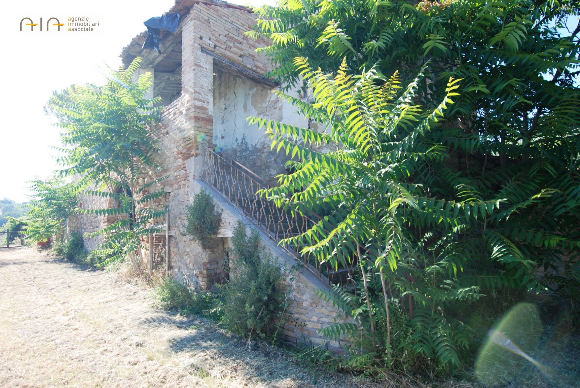 Landelijk rustico met zeezicht in Massignano - Foto 5