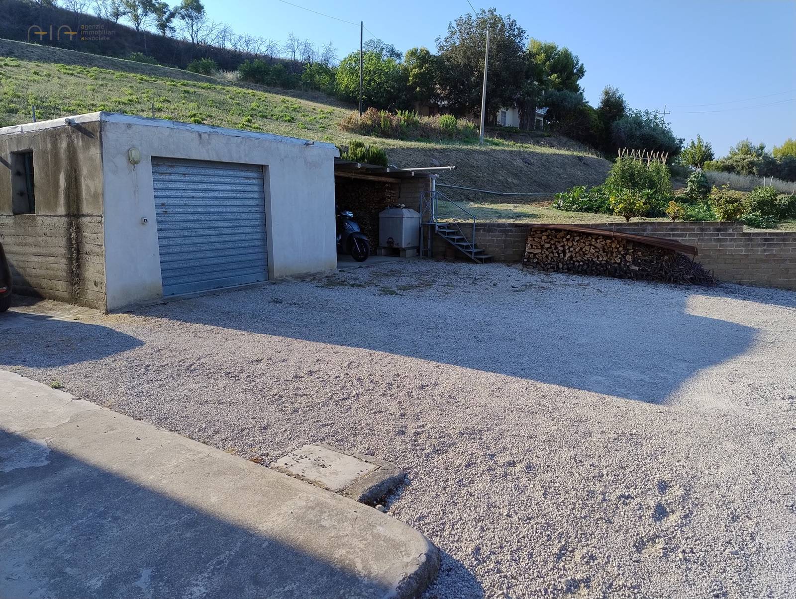 Vrijstaande woning met zeezicht in Massignano - Foto 4