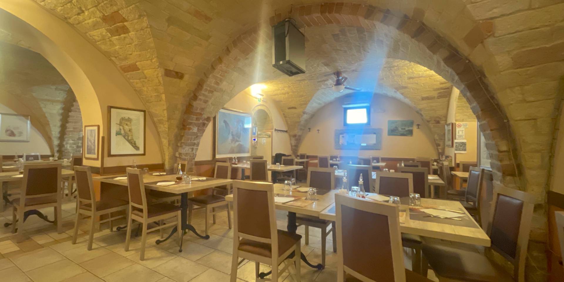 Historisch restaurant La Greppia in San Benedetto del Tronto - Foto 3