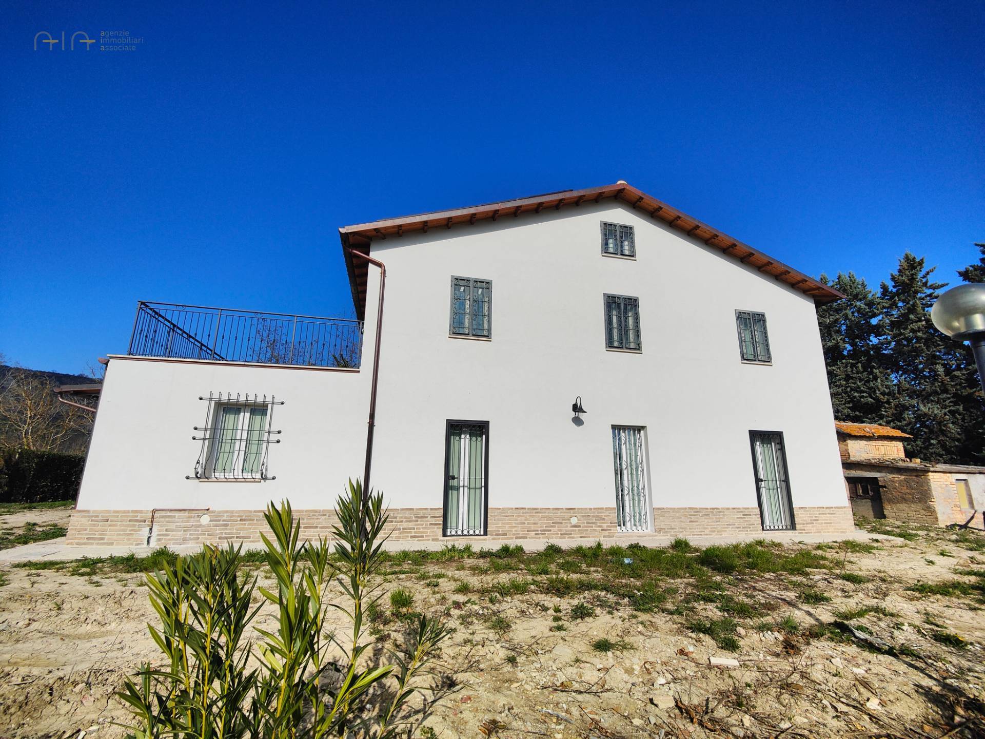 Boerderij / Rustico Casale Colonico Rustico te koop in Castignano in Castignano — foto 4