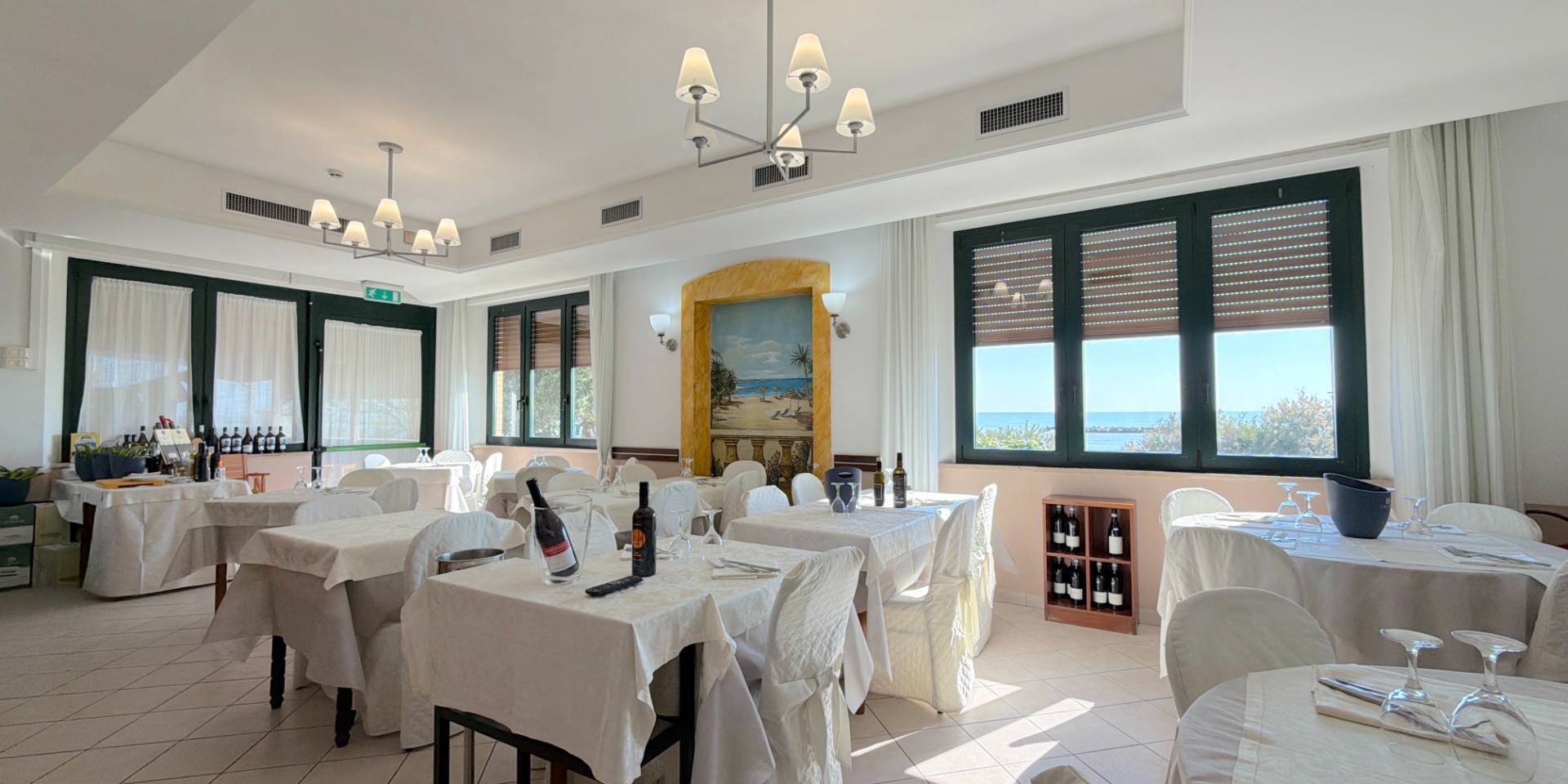Vrijstaande woning Hotel - residentie te koop in Massignano - Marina Di Massignano (kustgebied) in Massignano — foto 5