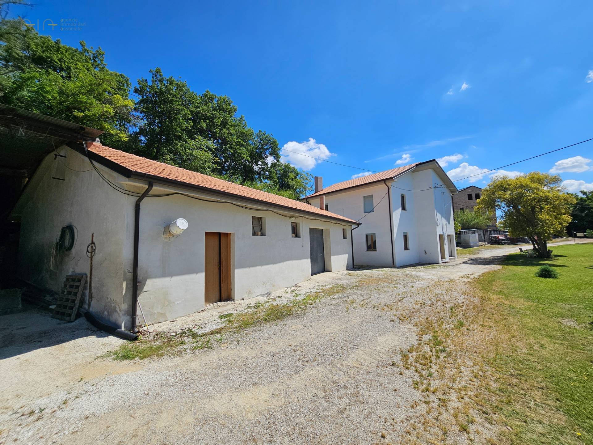 Boerderij / Rustico Casale Colonico Rustico te koop in Carassai - Heuvelachtig gebied in Carassai — foto 6
