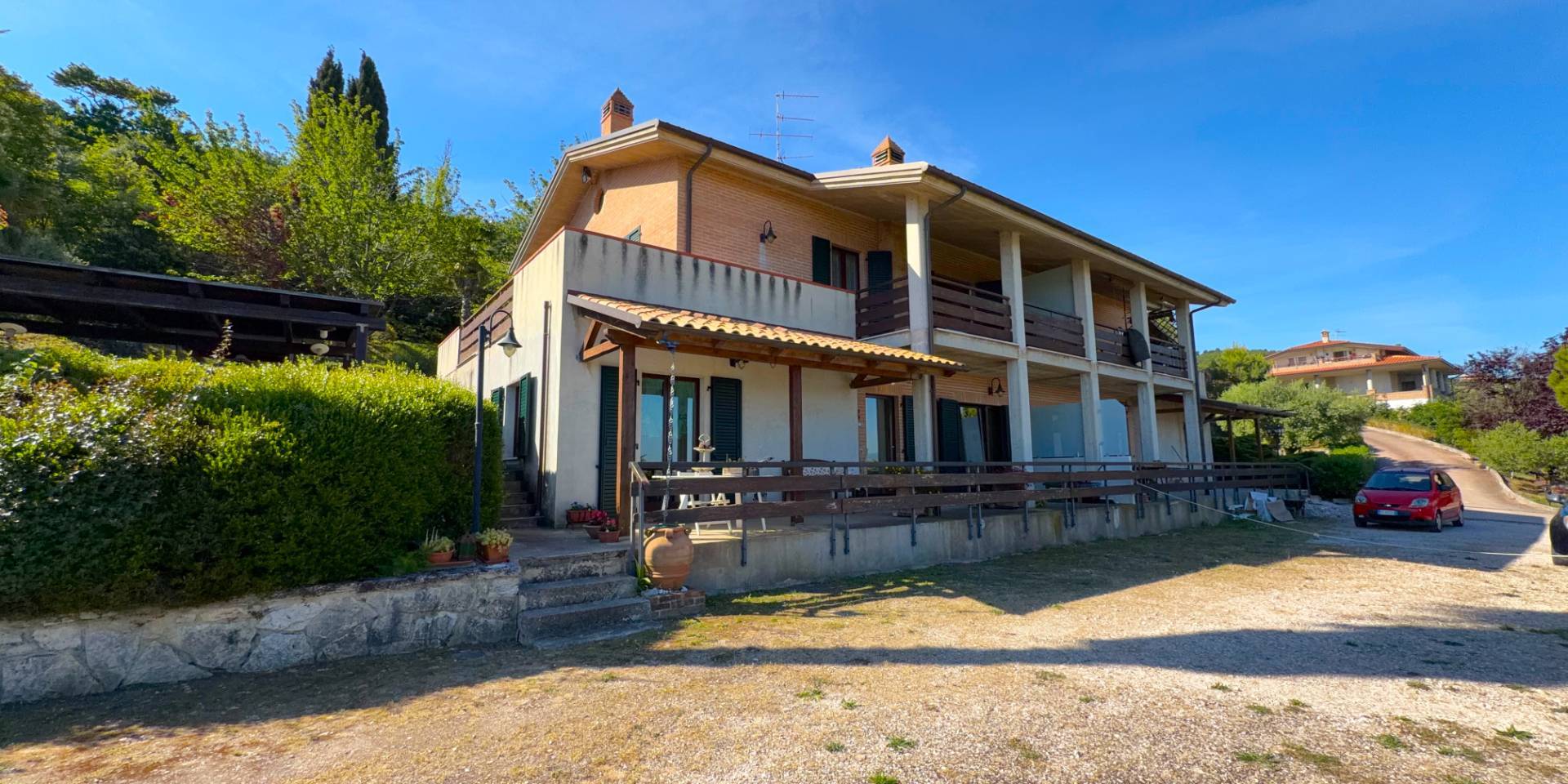 Rijtjeshuis / Tussenwoning Rijtjeshuis - 2-onder-een-kapwoning  in Colonnella - San Giovanni in Colonnella — foto 4