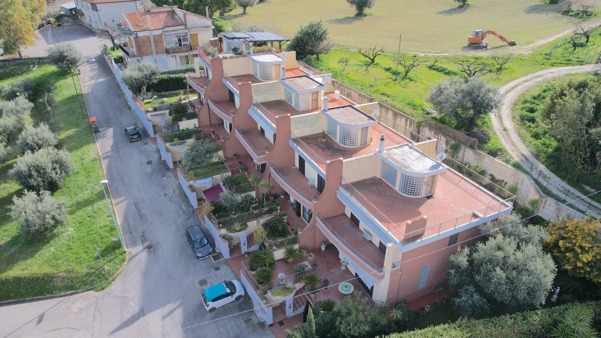 Rijtjeshuis te koop in elegante Residentie - Foto 4