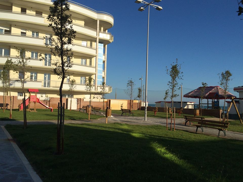 Appartementen in complex aan het strand - Foto 2