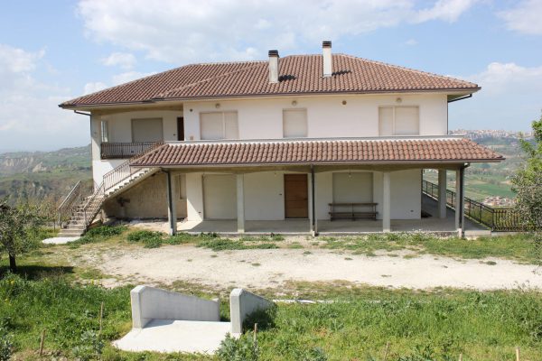 Villa met olijfgaard in Bucchianico, Abruzzo - Foto 2