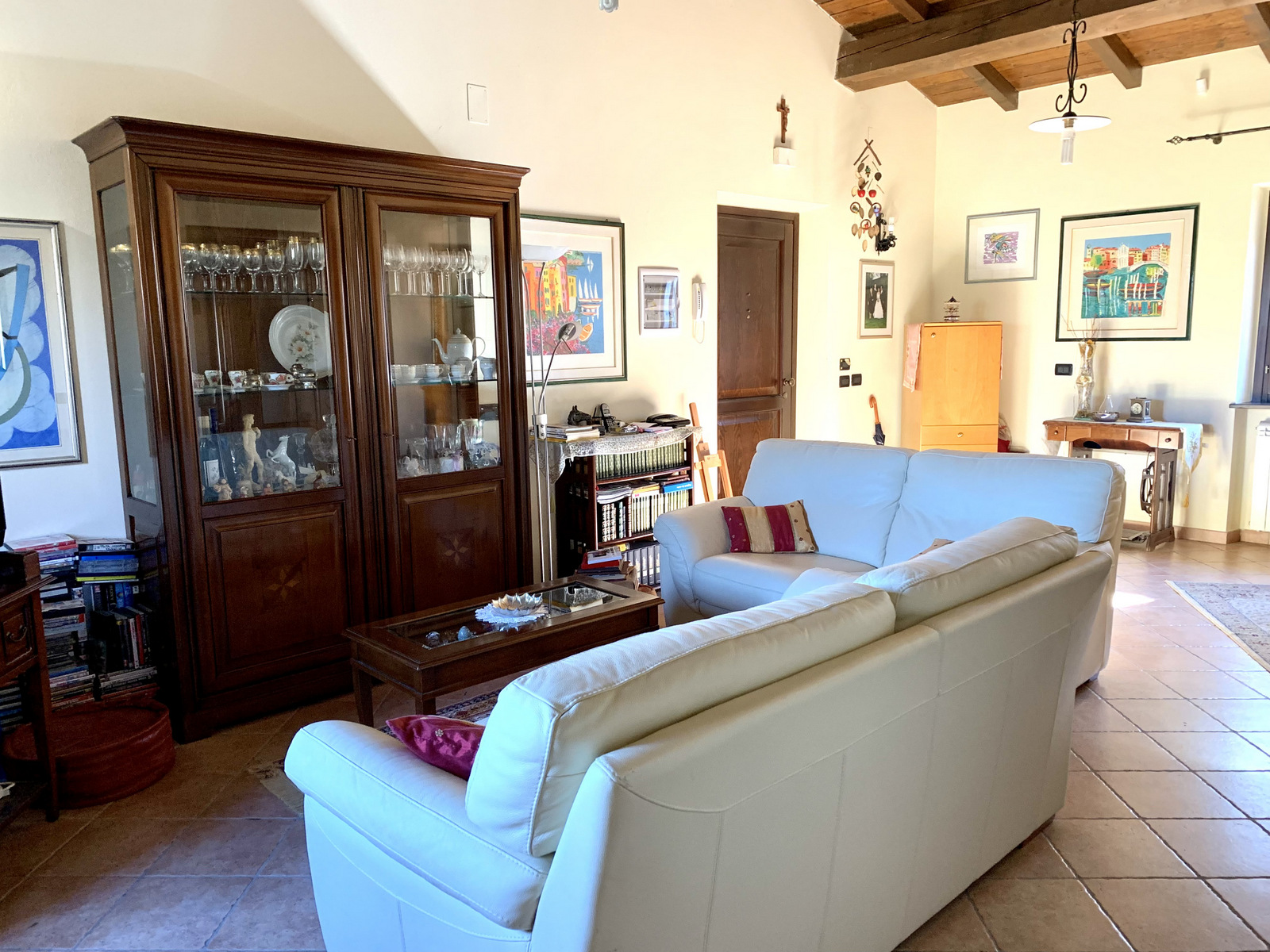 Vrijstaande woning Landhuis met olijfgaard en bos in Civitaquana, Abruzzo in Civitaquana — foto 8
