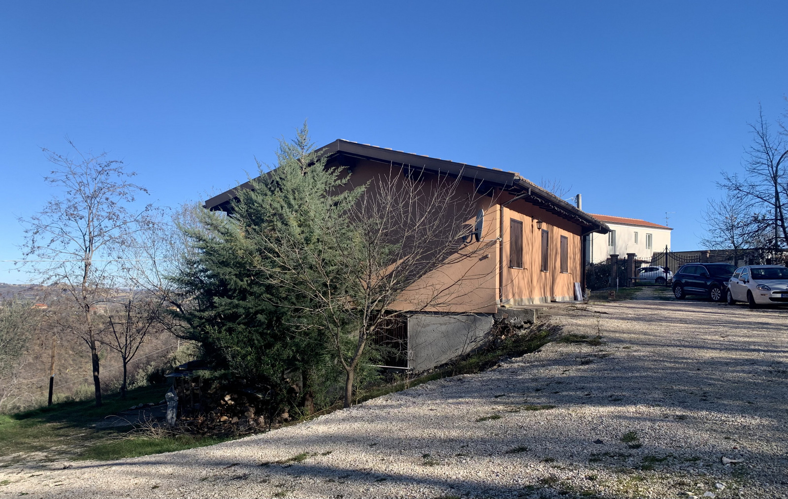 Vrijstaande woning Landhuis met olijfgaard en bos in Civitaquana, Abruzzo in Civitaquana — foto 4