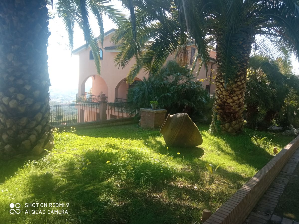 Villa met zeezicht in Vasto, Abruzzo - Foto 3