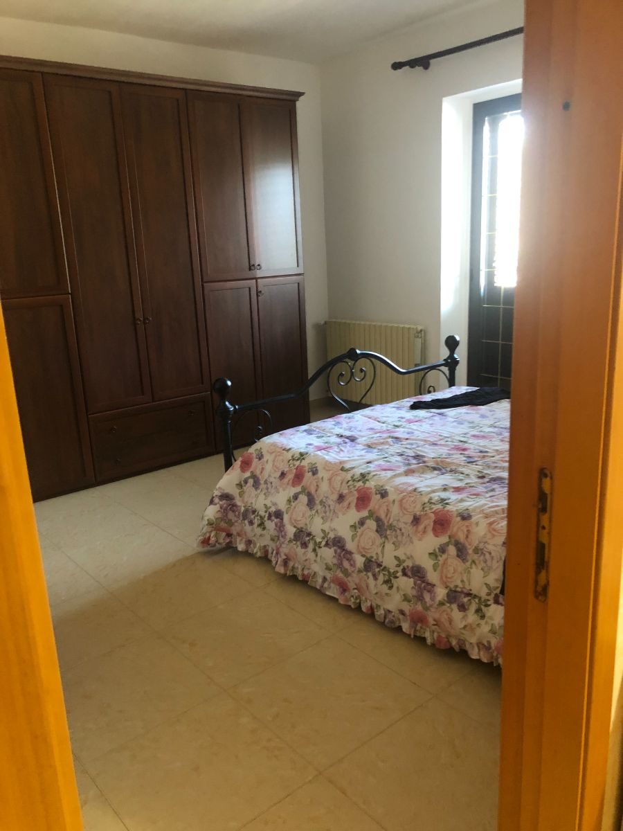 Villa / Landhuis Ruime villa met tuin en terras nabij Tollo, Abruzzo in Tollo — foto 7