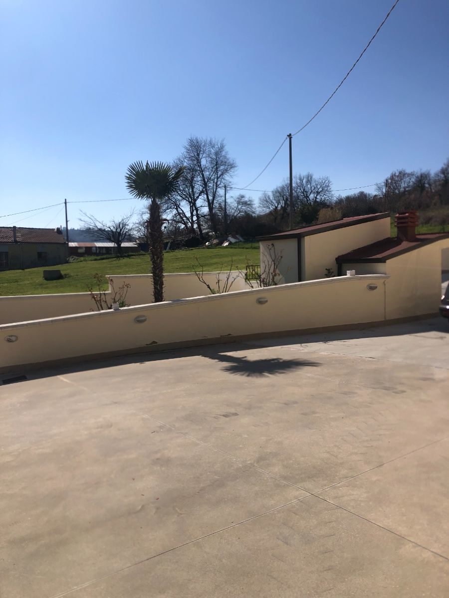 Villa / Landhuis Ruime villa met tuin en terras nabij Tollo, Abruzzo in Tollo — foto 4