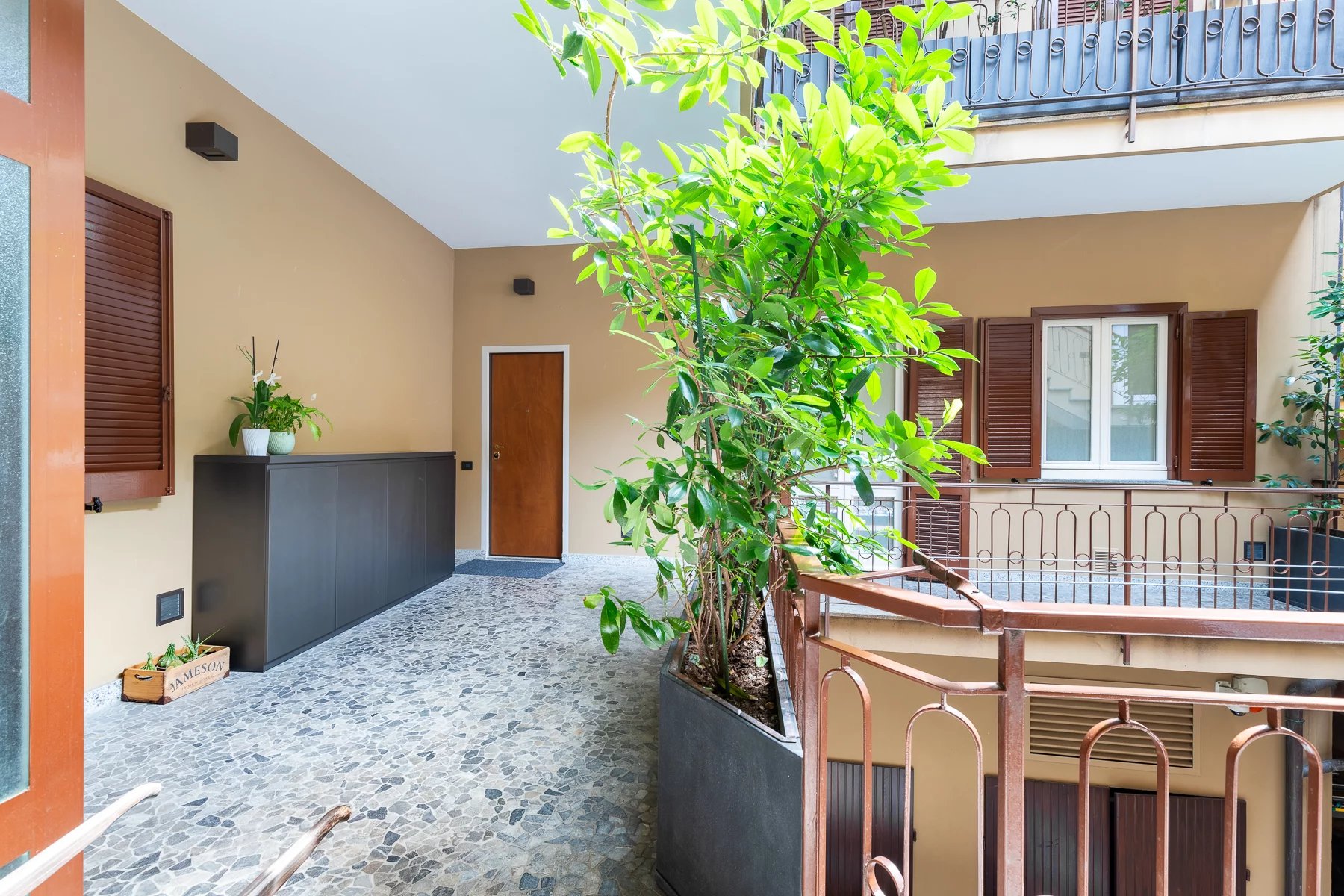 Appartement Elegant appartement aan het Lago Maggiore in Arona in Arona — foto 4