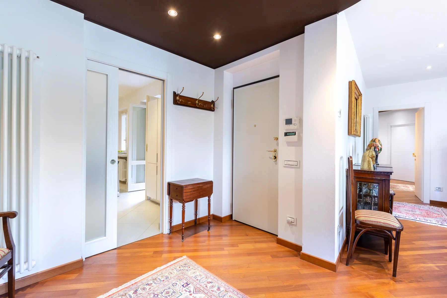 Appartement Elegant appartement aan het Lago Maggiore in Arona in Arona — foto 6
