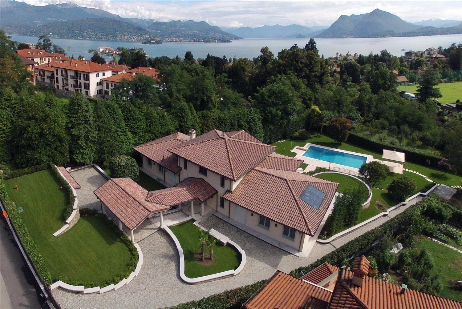 Villa / Landhuis Ruime villa aan het Lago Maggiore in Stresa — foto 3