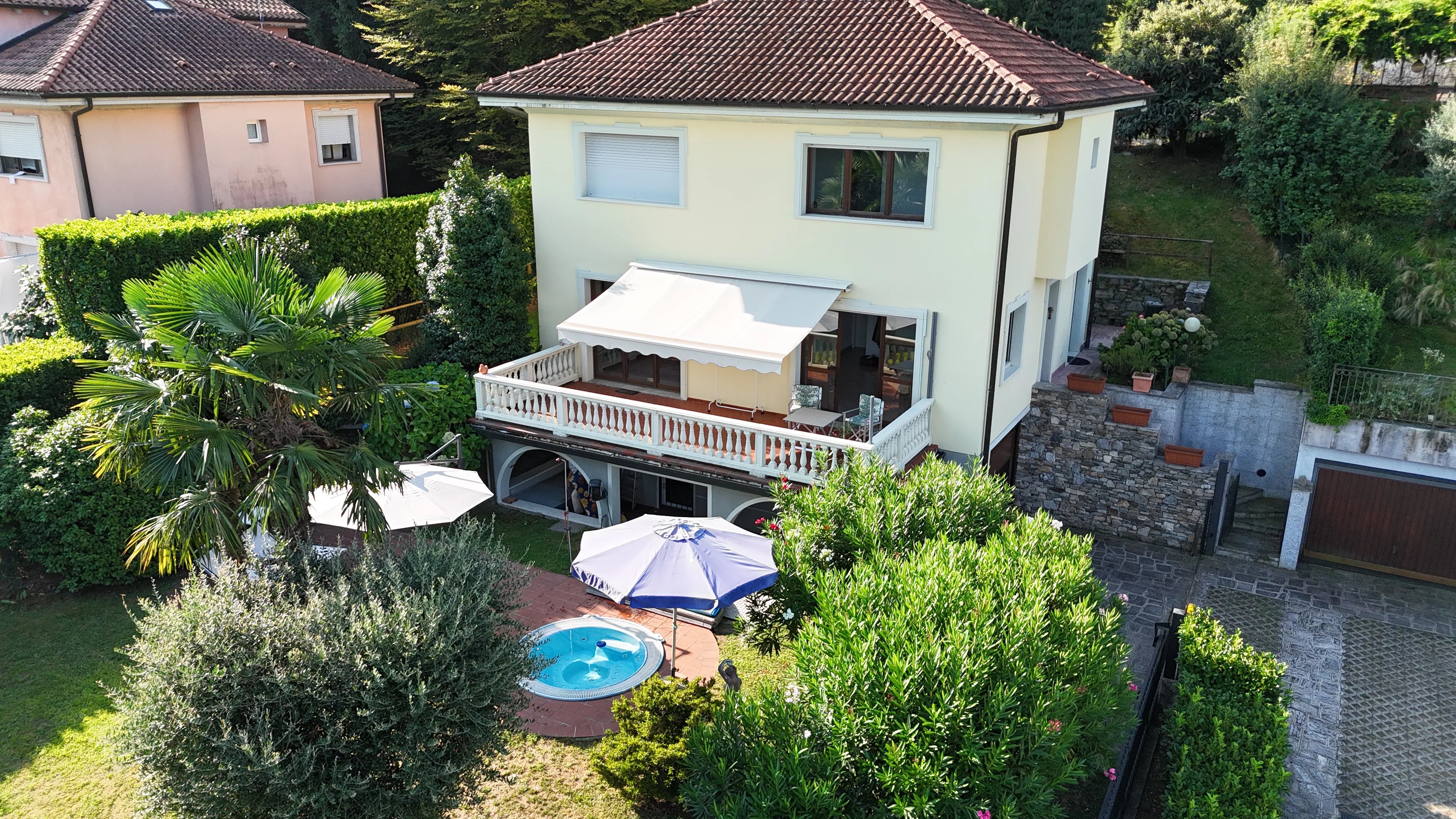 Villa / Landhuis Statige villa te koop op de heuvel van Stresa in Stresa — foto 4
