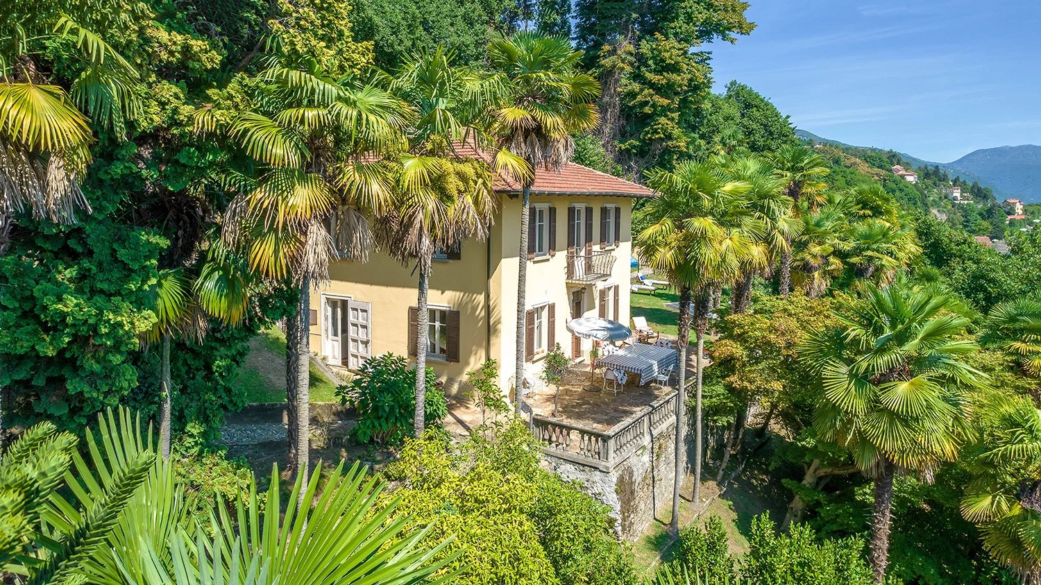 Villa / Landhuis Huis met park en aanlegsteiger in Oggebbio — foto 4