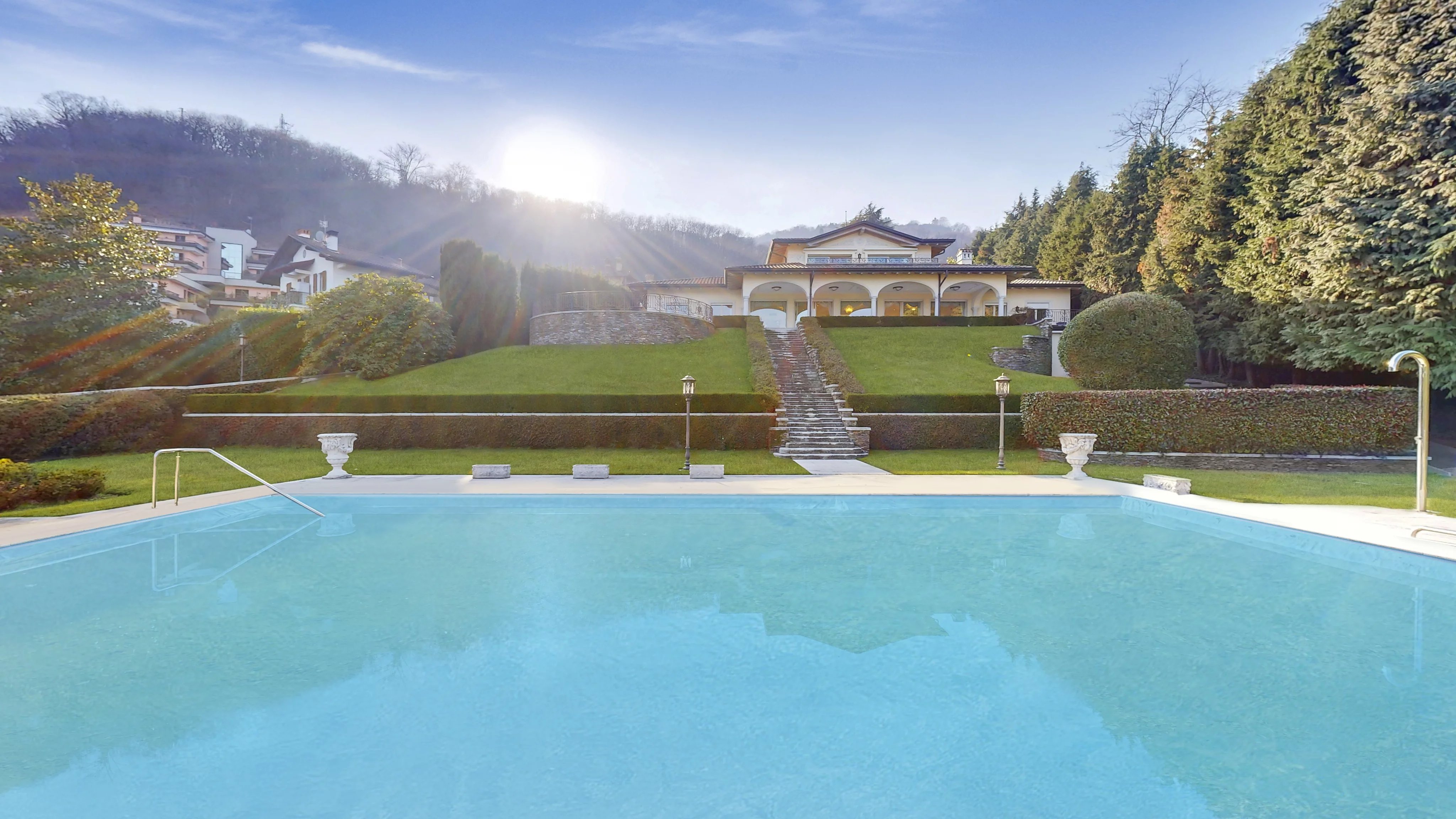 Villa / Landhuis Ruime villa aan het Lago Maggiore in Stresa — foto 7