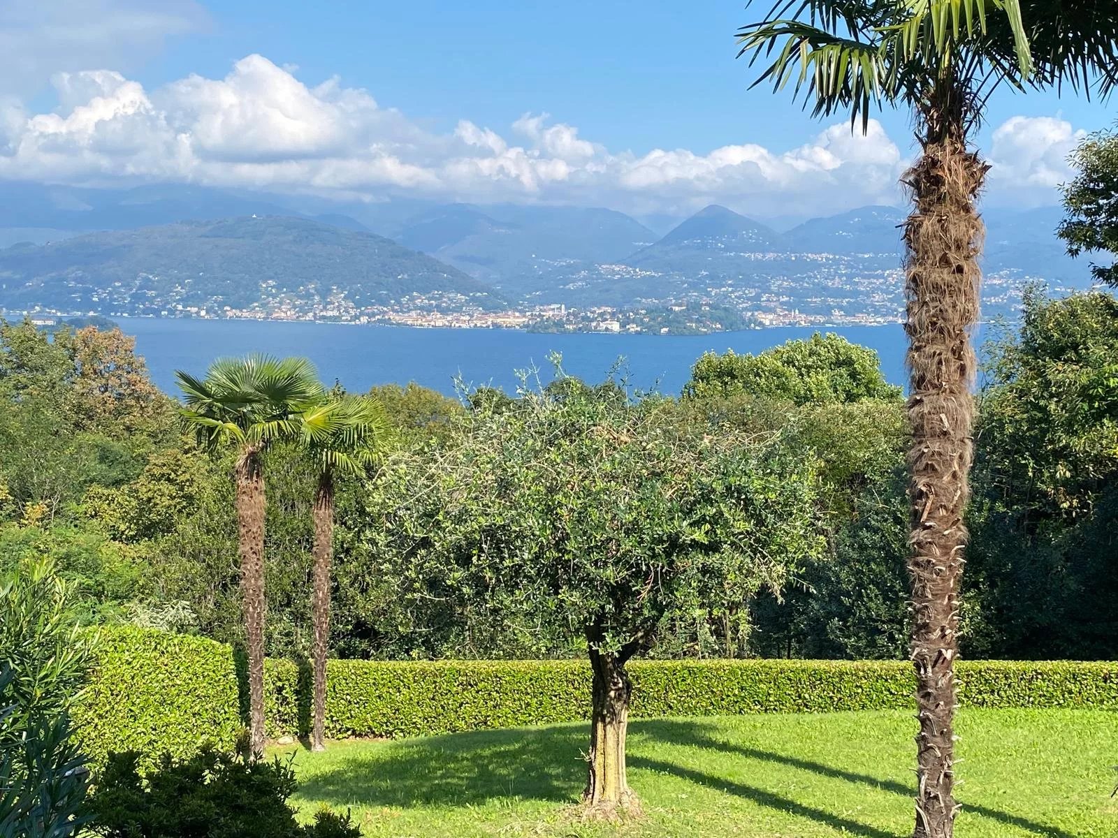 Villa / Landhuis Statige villa te koop op de heuvel van Stresa in Stresa — foto 3