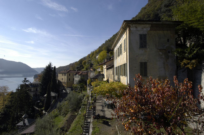 Historische villa met tuin en uitzicht op het Comomeer in Moltrasio - Foto 2