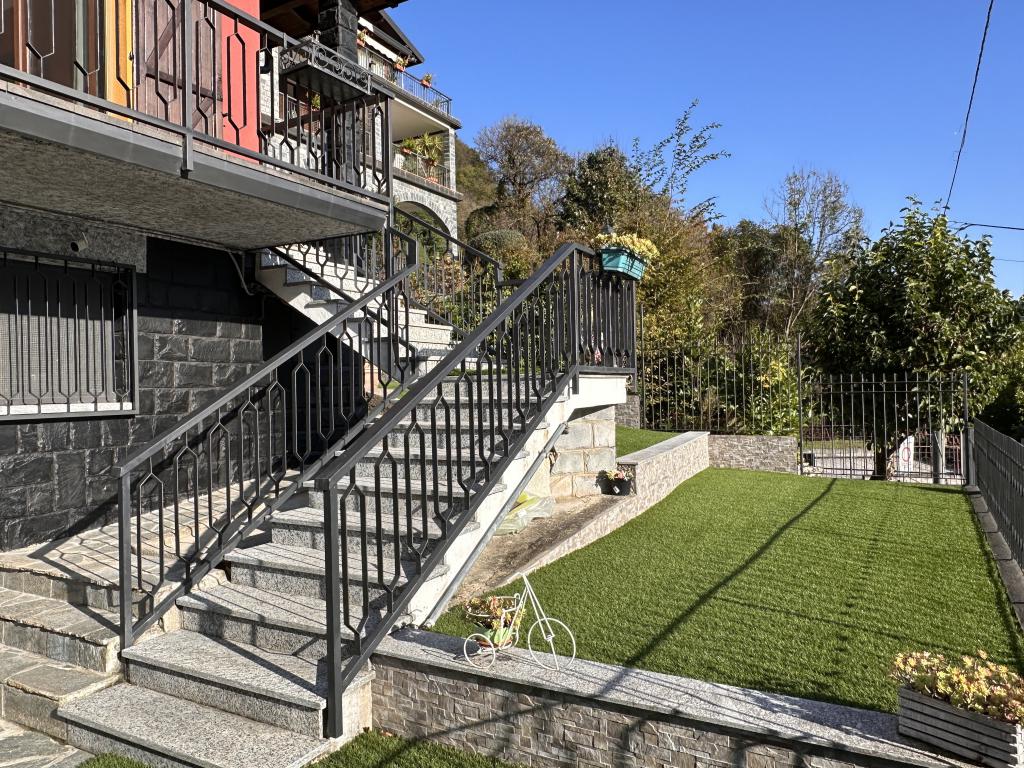 Casa indipendente a Argegno con vista sulle colline - Foto 4