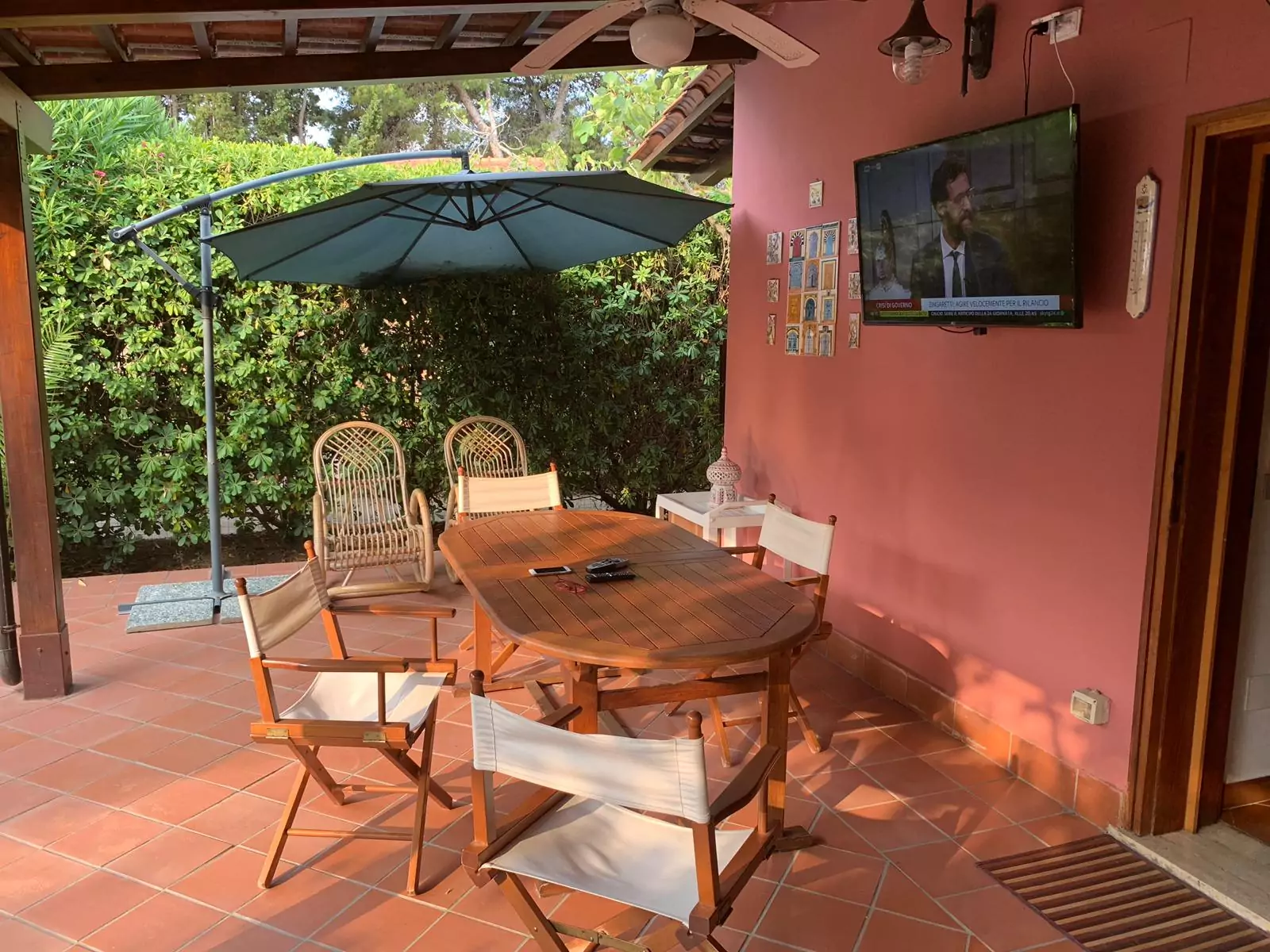 Villa Archispa: Vrijstaande villa met zeezicht in Zambrone Marina - Foto 2