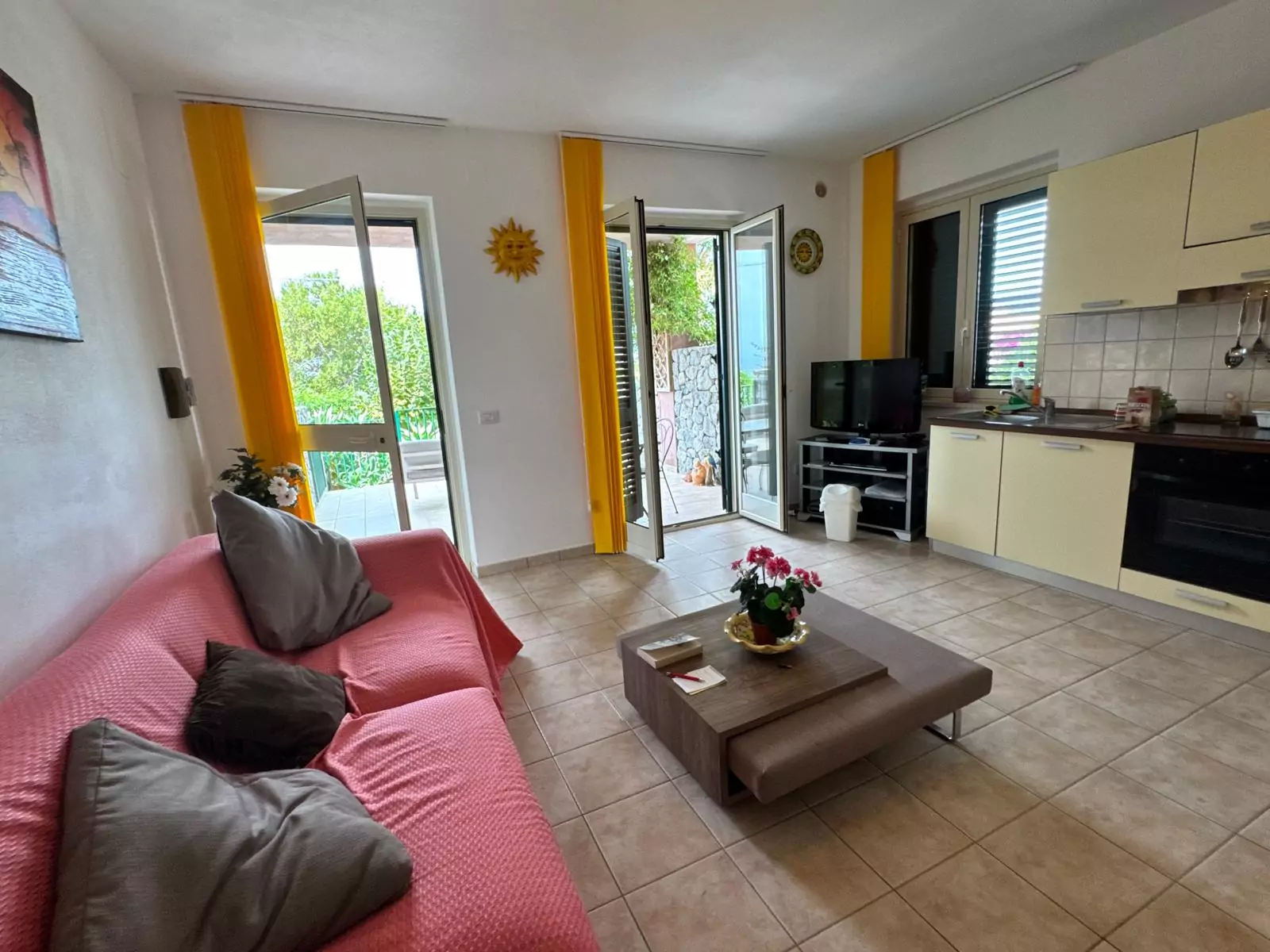 Appartement Charmant appartement met 2 slaapkamers en 2 badkamers met uitzicht op zee – Ricadi, Calabrië in Ricadi — foto 6
