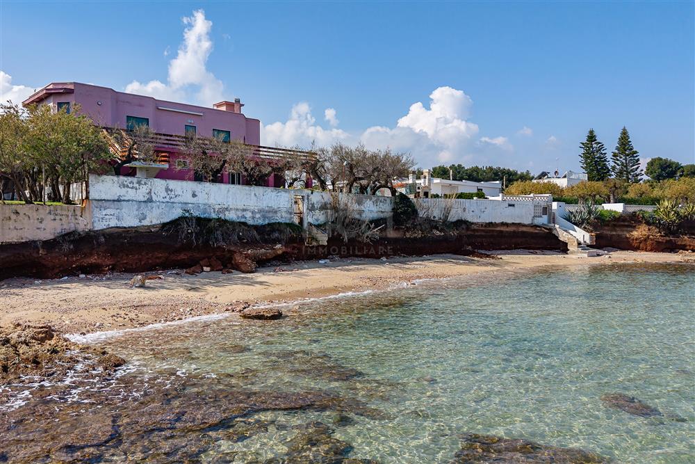 Villa met directe toegang tot de zee in Monopoli, Puglia - Foto 1