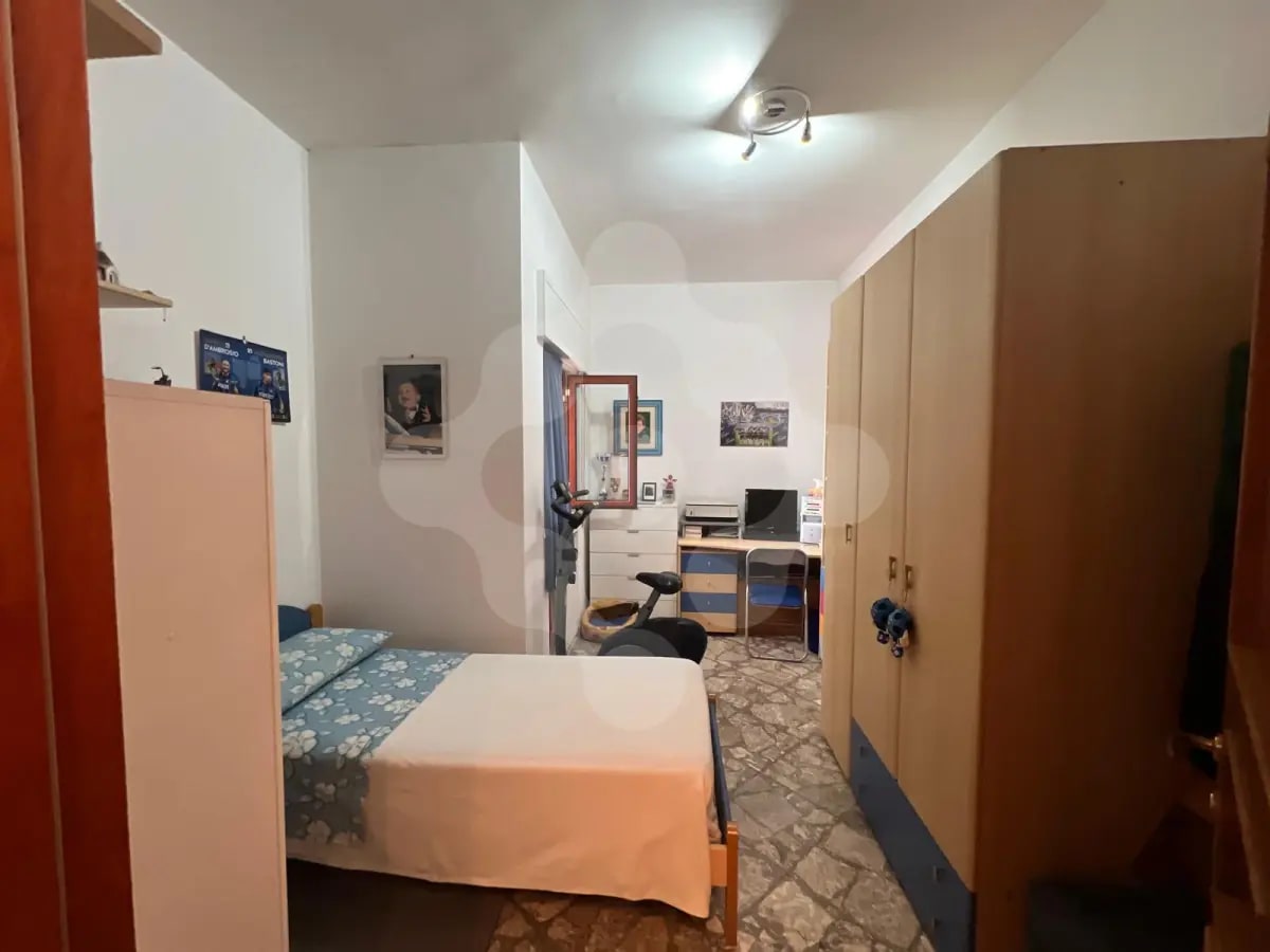 Appartement met drie slaapkamers en parkeerplaats in Bari Palese - Foto 5