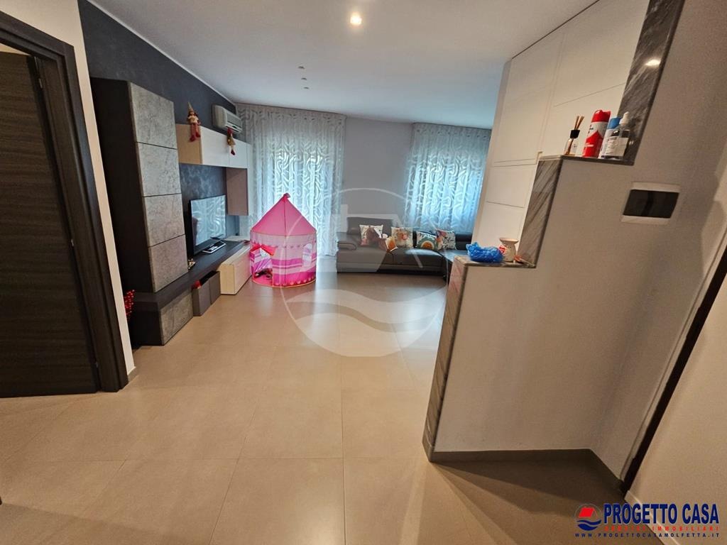Appartement in Giovinazzo, Puglia - Foto 1