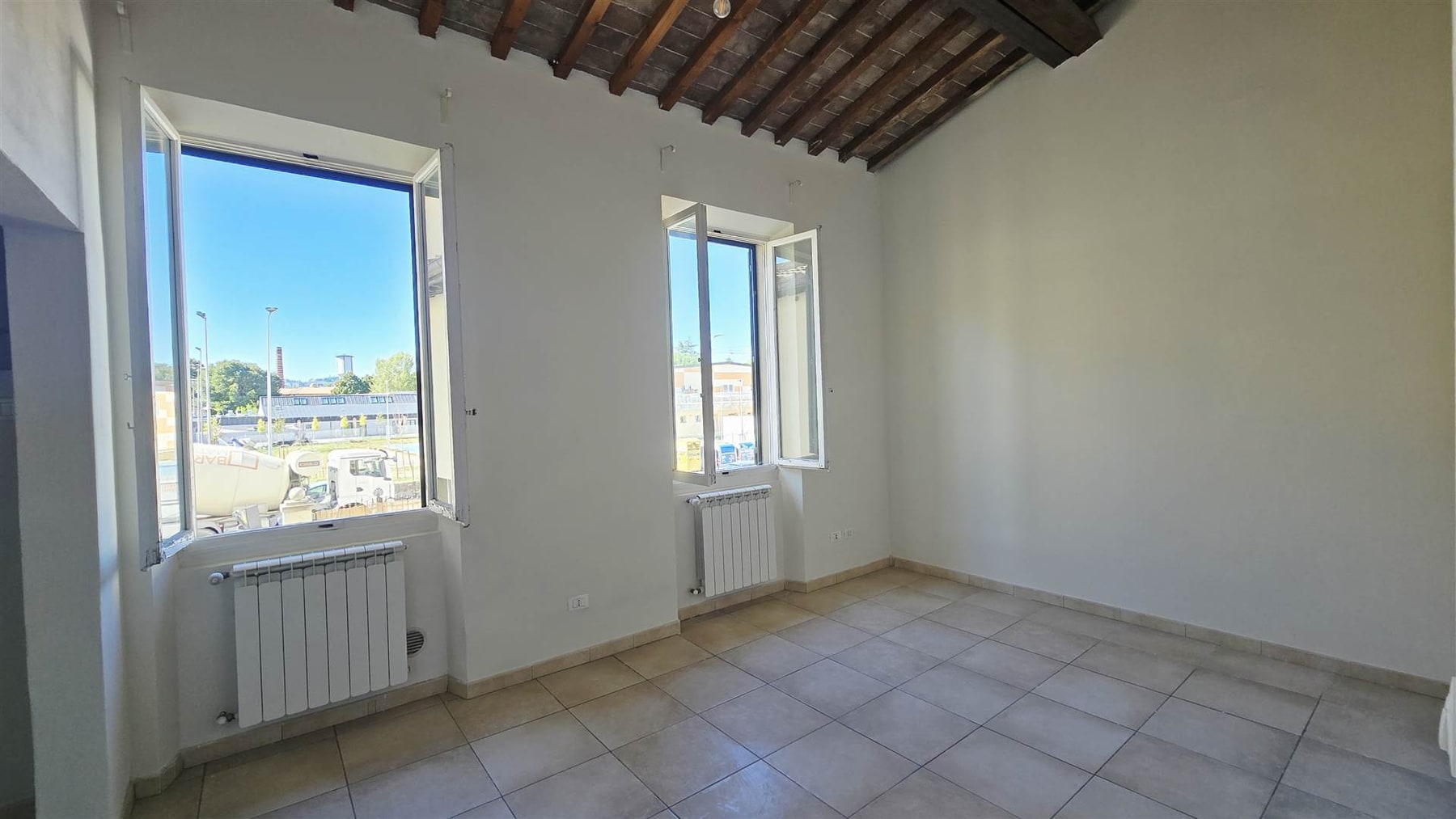 Gerenoveerd appartement in kleinschalig gebouw, Florence - Foto 5