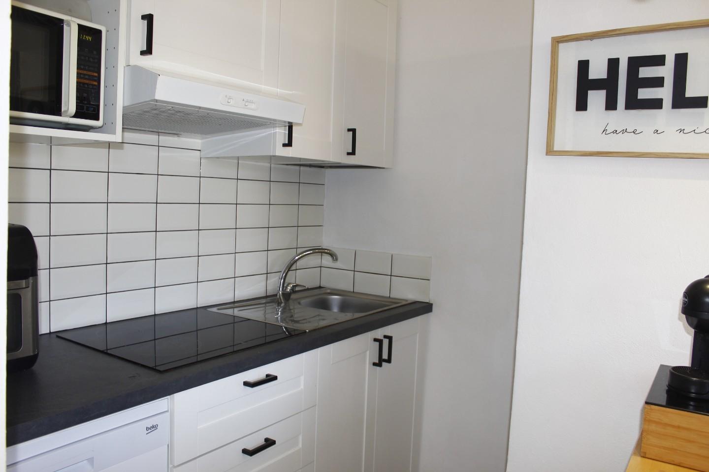 Gerenoveerd appartement met balkon, dicht bij zee in Caletta - Foto 5