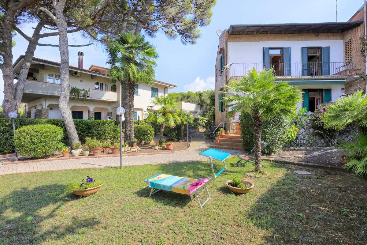 Villetta in Quercianella met zeezicht en parkeergelegenheid - Foto 3