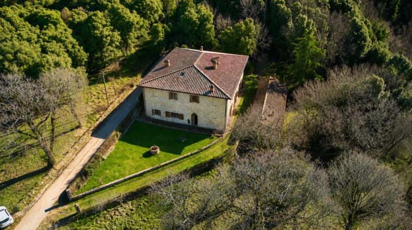 Landhuis met twee onafhankelijke wooneenheden in Toscane - Foto 3