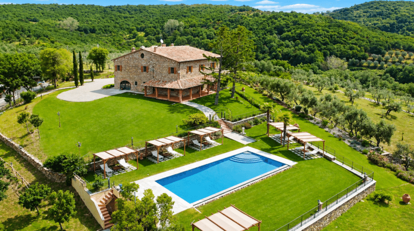 Duurzaam landhuis met wijngaard in het hart van Toscane - Foto 2
