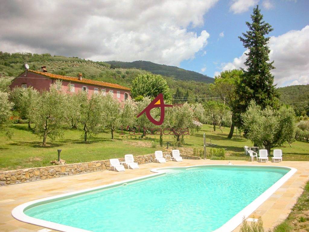 Rustico casale te koop in Pistoia