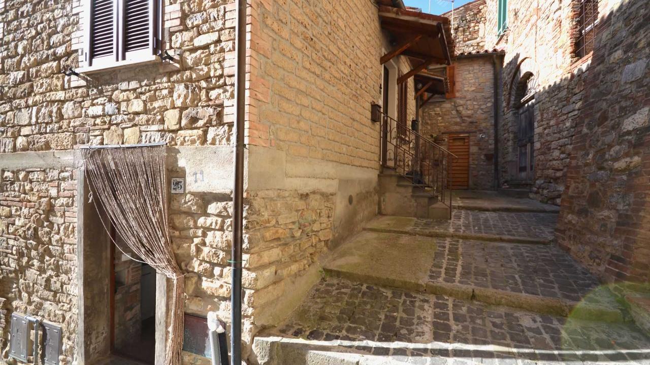 Rijtjeshuis / Tussenwoning Casa Borgo Incantato in Parrano