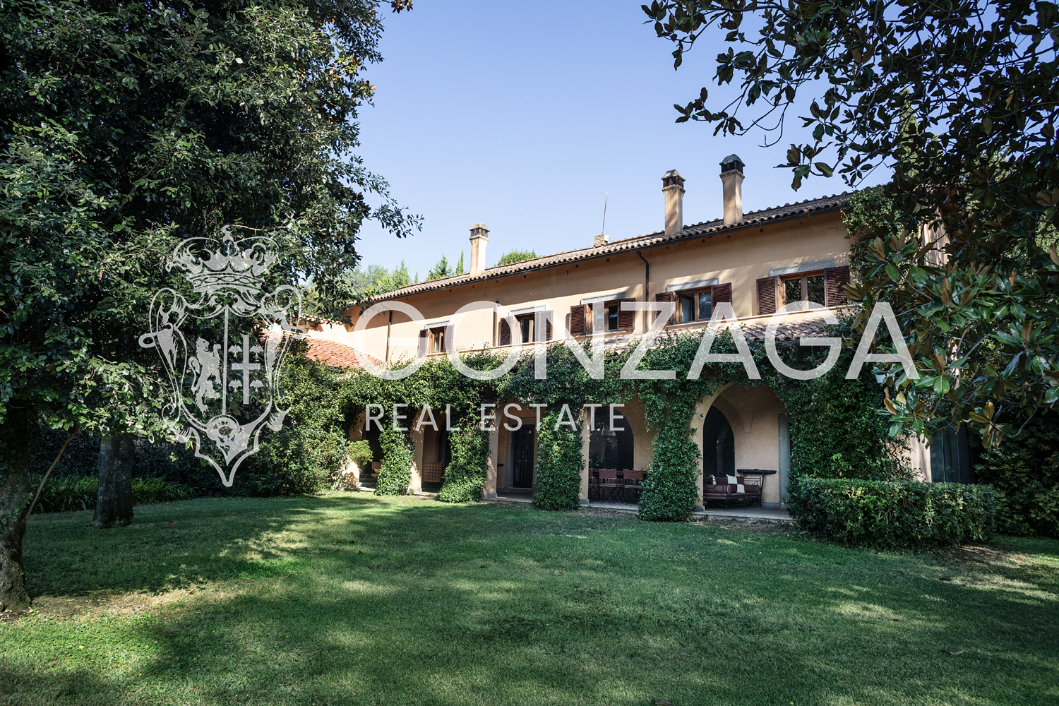 Landhuis met twee villa's en park in Sacrofano bij Rome - Foto 1