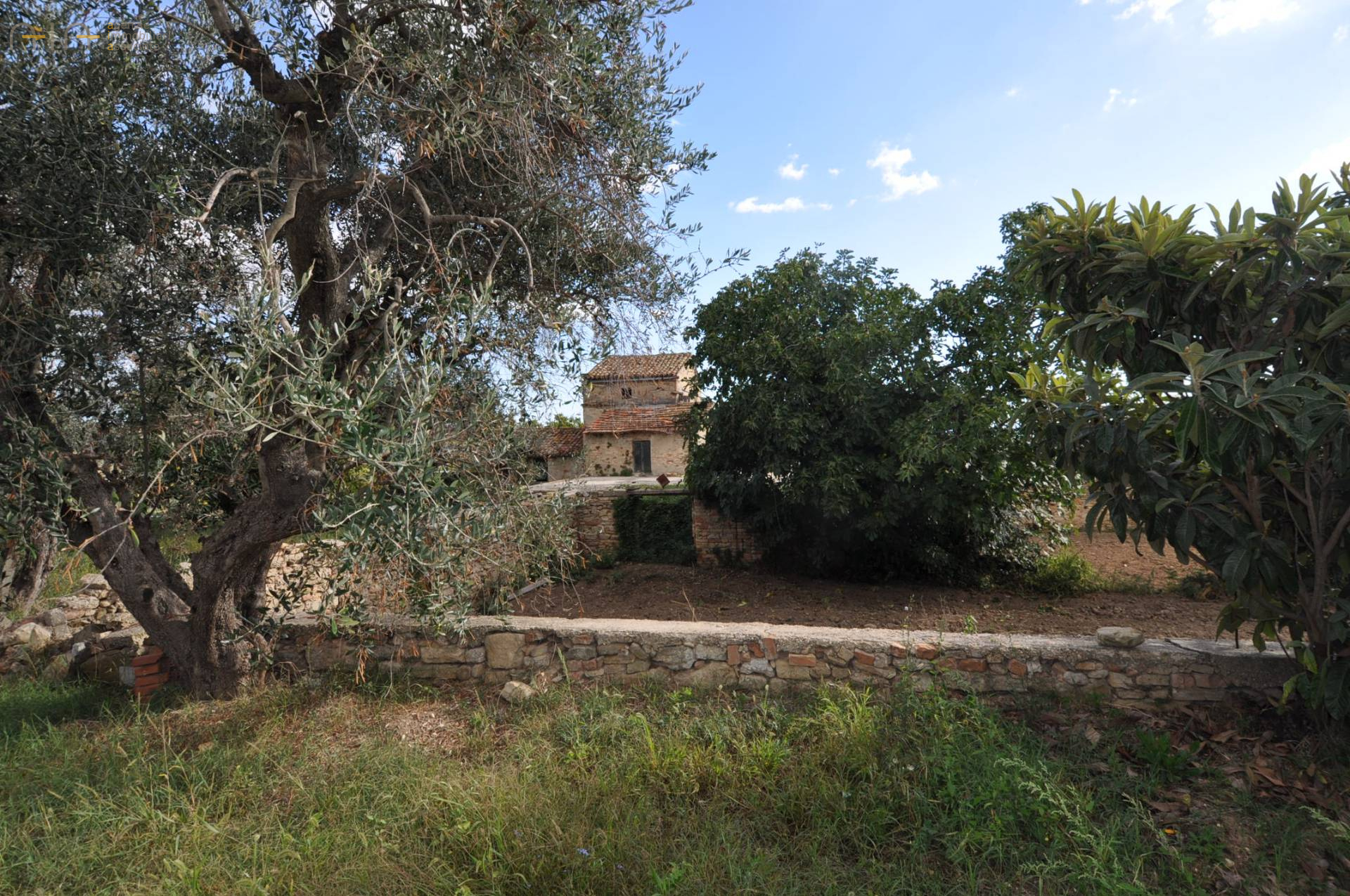 Rustiek landhuis te renoveren in Acquaviva Picena - Foto 1