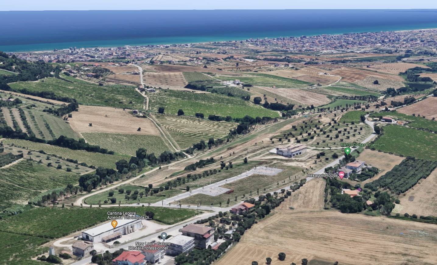Albergo / Residence / Struttura Ricettiva te koop in Colonnella - Contrada Civita